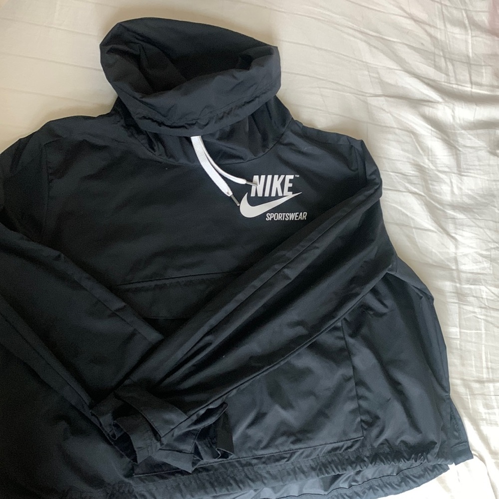 NWOT women’s sports jacket
